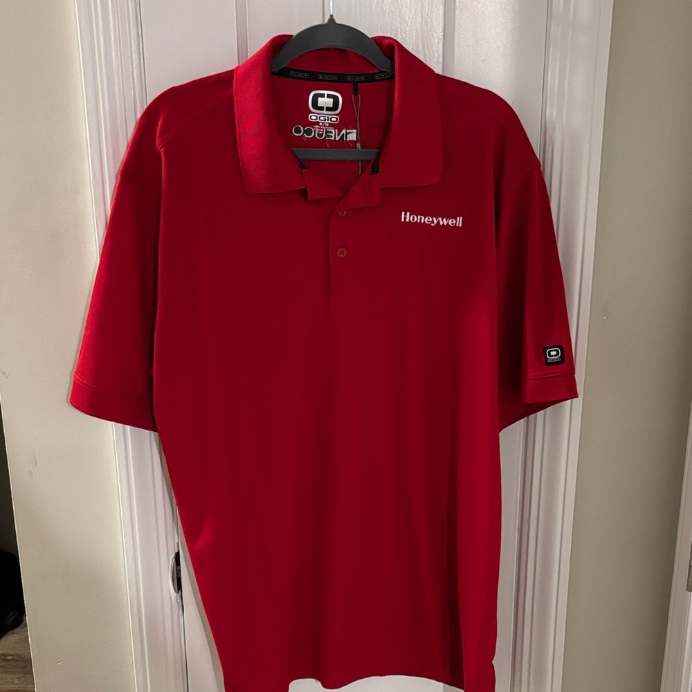 OGIO Men's Polo Shirt in Bold Red
